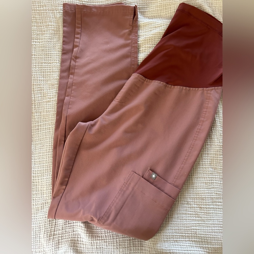 Figs yola skinny maternity scrubs pants